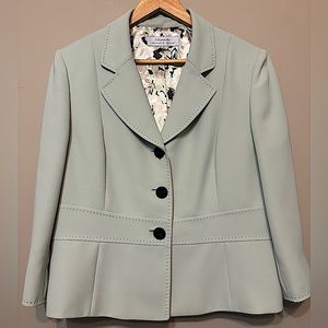 Tahari ASL Women's Sage Blazer with Black Buttons